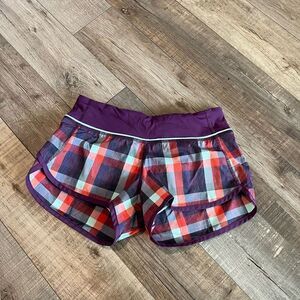 Lululemon Athletica Tracker Running
Shorts Berry Yum Size 2